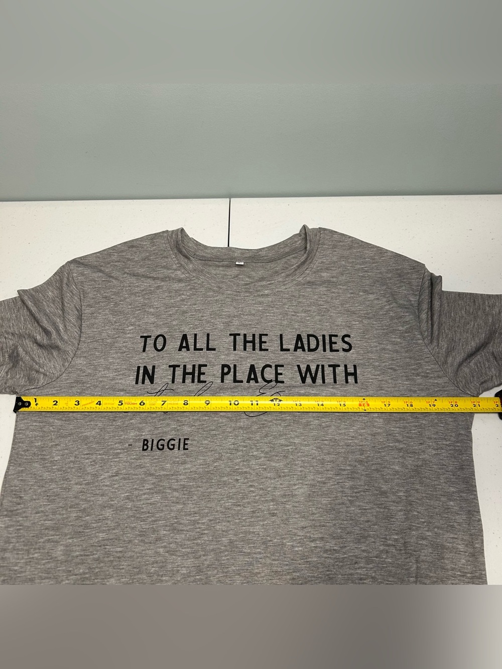 ‘To All The Ladies In the Place’ Biggie Notorious B.I.G. Gray Women’s Tee Shirt - Picture 5 of 14